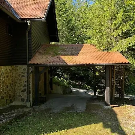 Casa de Férias Neva Loče pri Poljčanah
