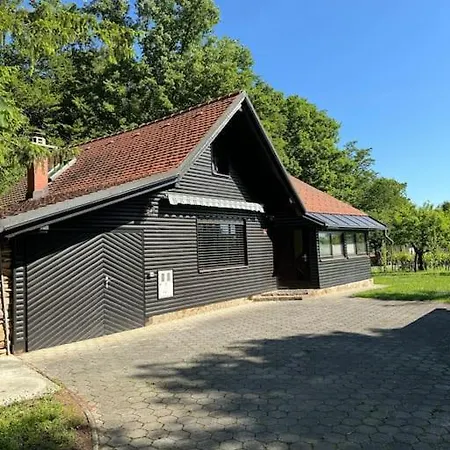 Casa de Férias Neva Loče pri Poljčanah